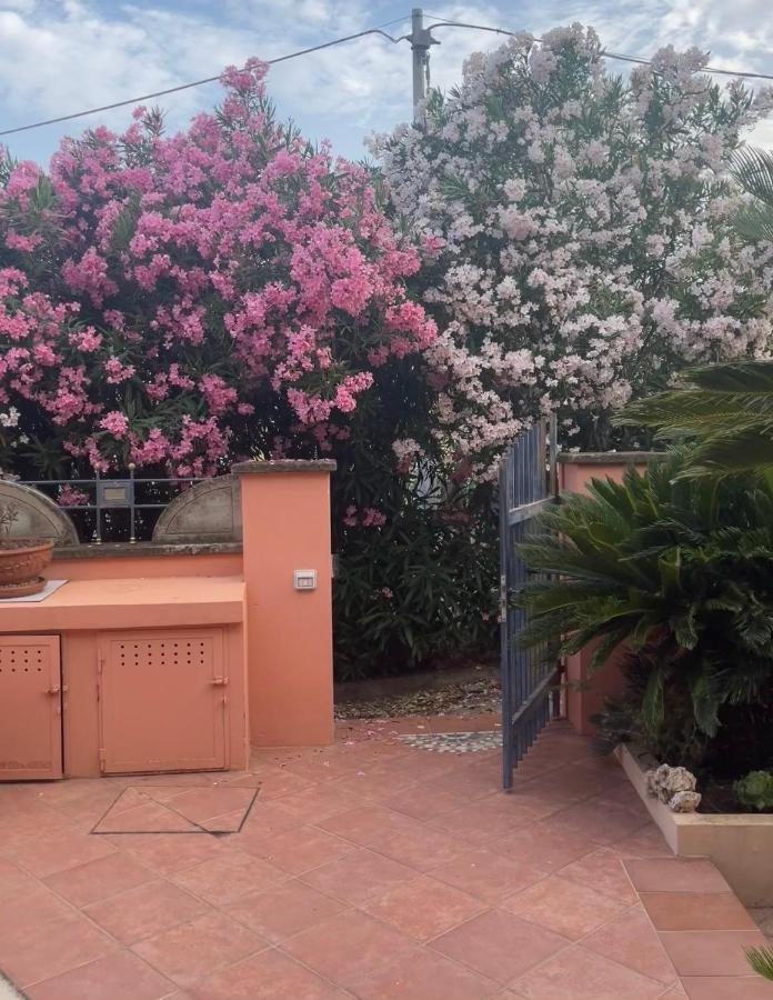 Appartamento La Guglia กาลาโกโนเน ภายนอก รูปภาพ